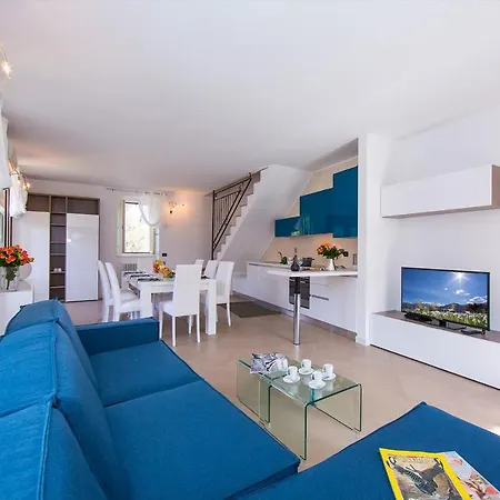 Bellagio Spiaggia Holiday home *